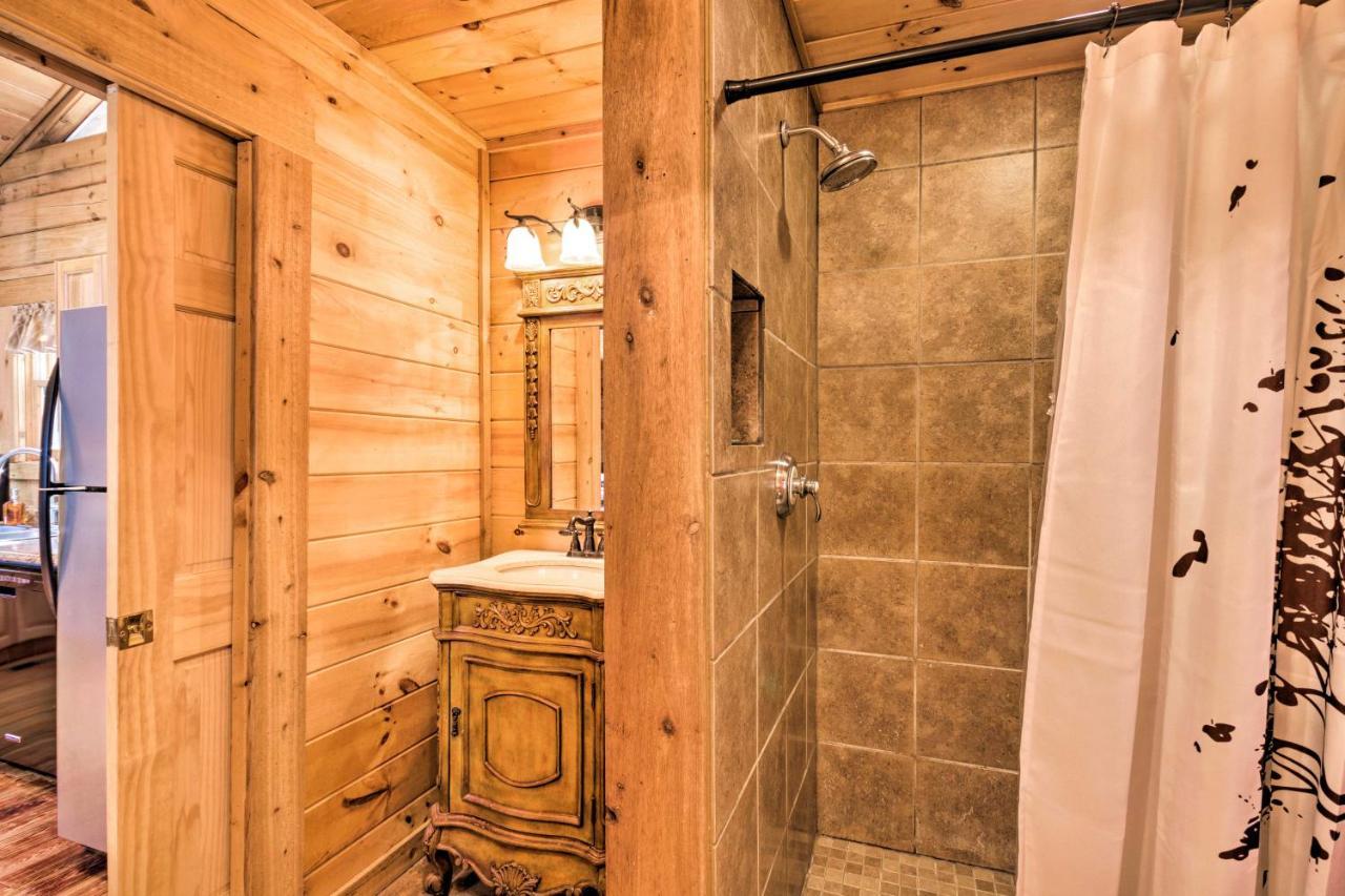 Bryson City Cabin With Wraparound Deck And Hot Tub Exterior photo